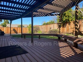 1124 Song Ct in San Jose, CA - Building Photo