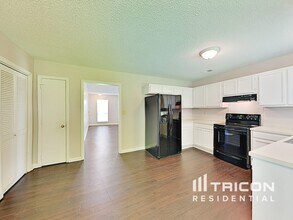 11622 Calgary Dr in Charlotte, NC - Building Photo - Building Photo