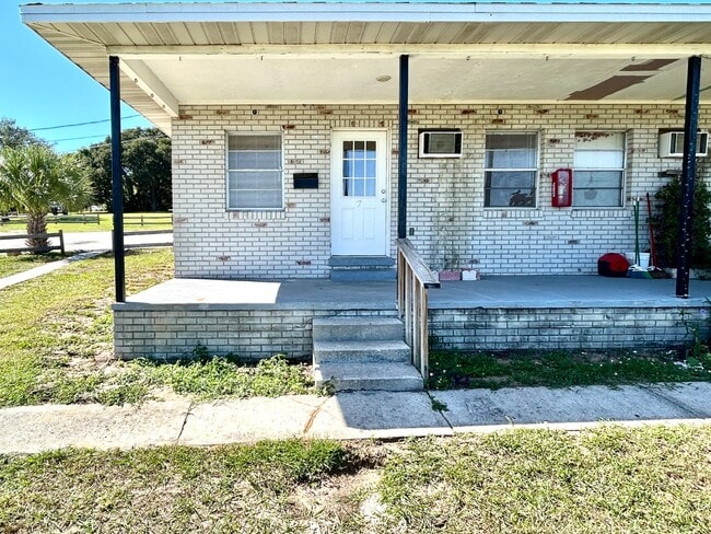 property at 3706 N Scenic Hwy