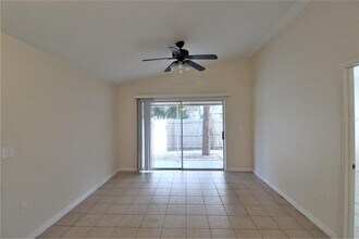 867 Ponder Ave in Sarasota, FL - Building Photo - Building Photo
