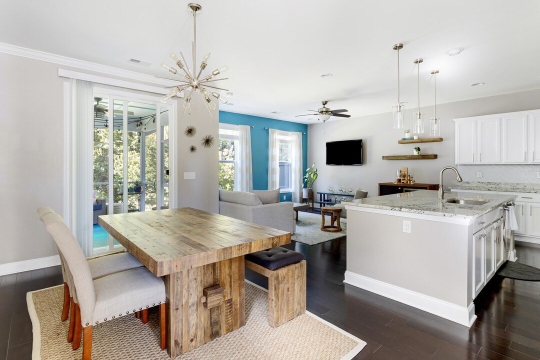 2147 Oyster Reef Ln in Mount Pleasant, SC - Building Photo