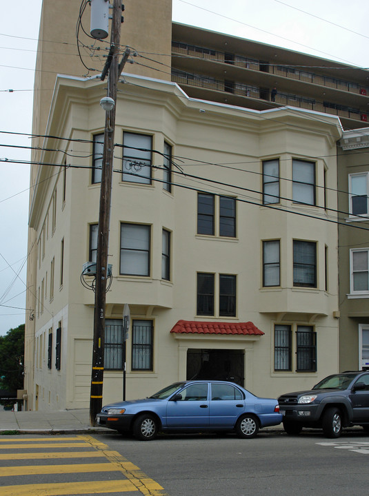 888 Greenwich St in San Francisco, CA - Building Photo