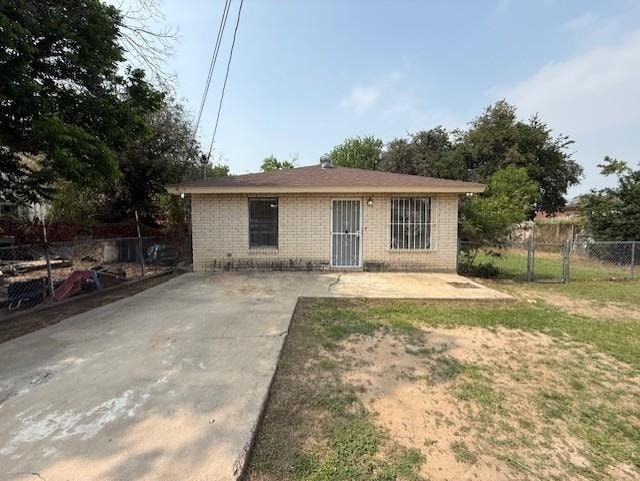 property at 1912 Hidalgo St