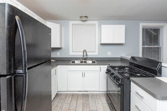 18247 Roy St in Lansing, IL - Building Photo - Building Photo