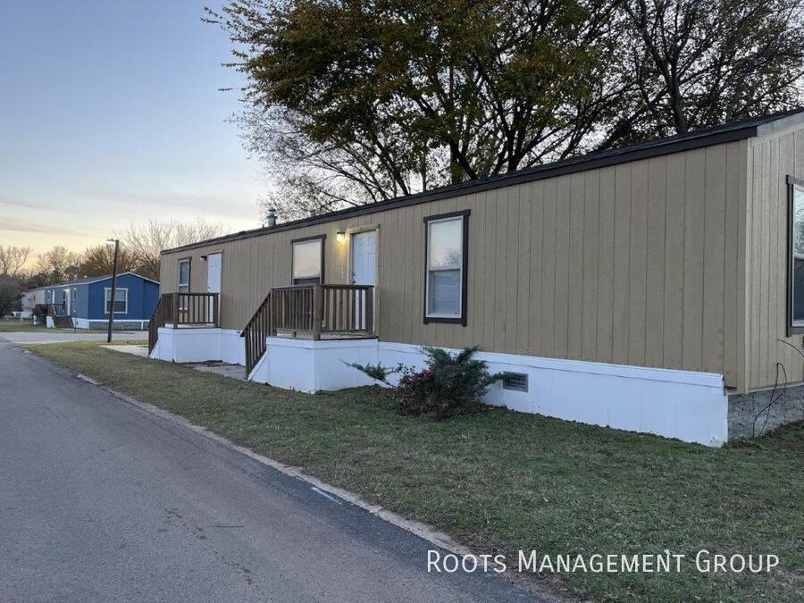 322 E 18th Ave in Stillwater, OK - Building Photo