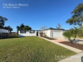 1102 Egan Dr in Orlando, FL - Building Photo - Building Photo
