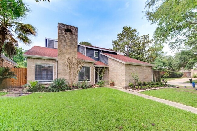 property at 13902 Briarhills Pkwy