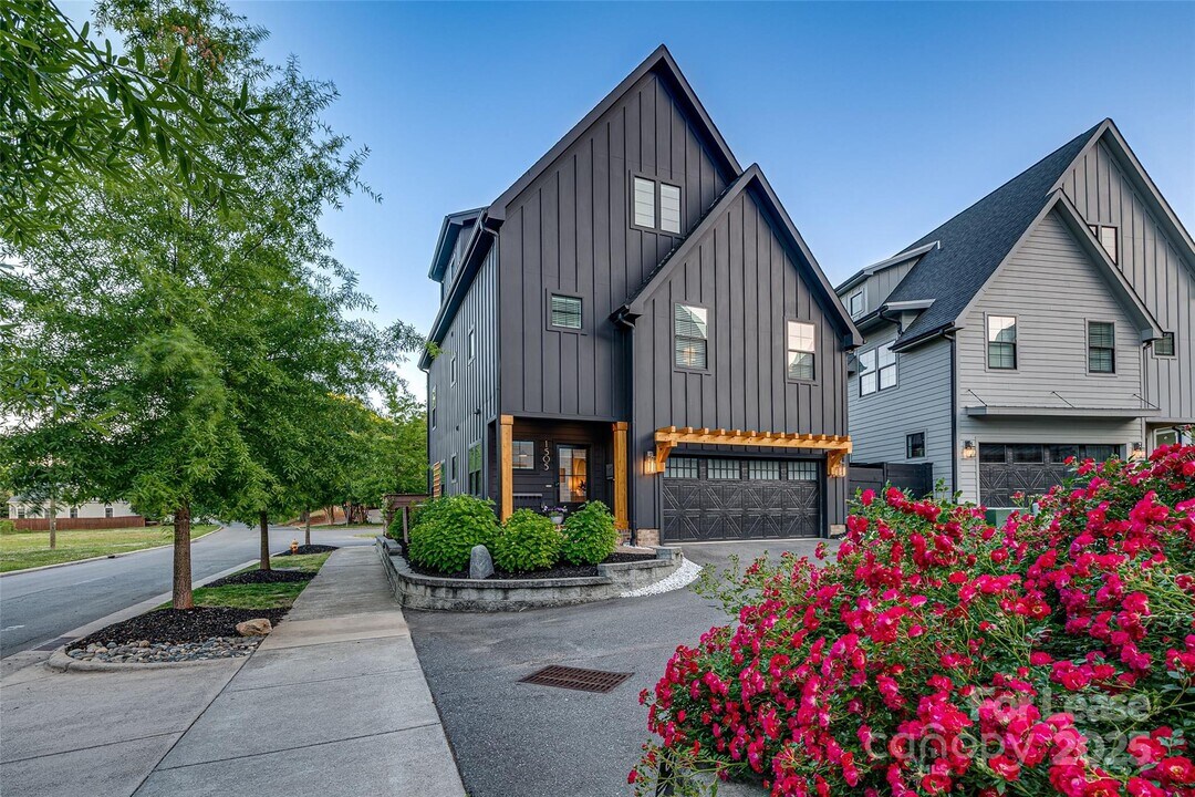 1505 Landis Ave in Charlotte, NC - Building Photo