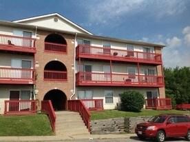 Timber Ridge & Varsity Villas Pkg in Bloomington, IN - Building Photo