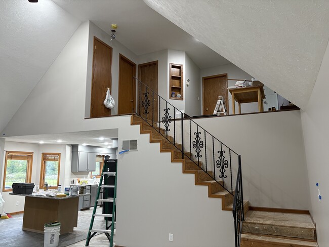 6163 N Holmes Rd in Salina, KS - Building Photo - Building Photo