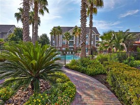 Aspire Roxbury in San Antonio, TX - Building Photo