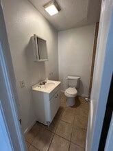 2425 N Lynwood Dr in Beaumont, TX - Building Photo - Building Photo