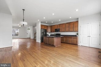 11901 Benton Lake Rd in Linton Hall, VA - Building Photo - Building Photo