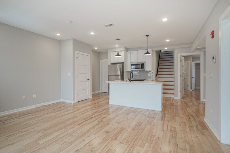 1710 Cambridge St, Unit 8 in Philadelphia, PA - Building Photo