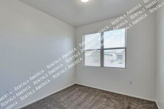 10151 N Leopard Gecko Terrace in Marana, AZ - Foto de edificio - Building Photo