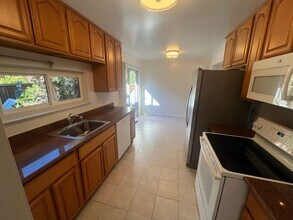 1265-1267 W Washington Ave in Sunnyvale, CA - Building Photo - Building Photo