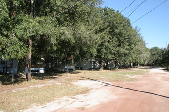 1125 Monroe Rd in Winter Haven, FL - Building Photo - Building Photo