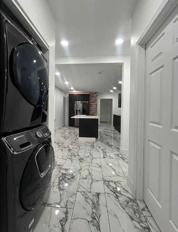 94 Walnut St, Unit #1 in Binghamton, NY - Building Photo - Building Photo