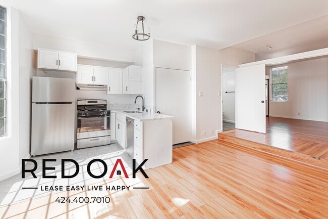 property at 10304 Tujunga Canyon Blvd