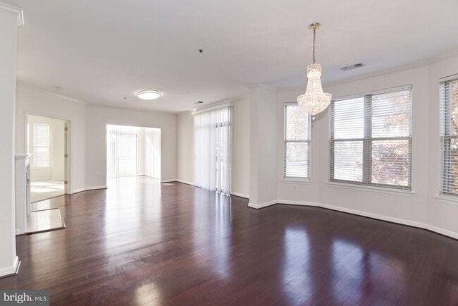 1860 Stratford Park Pl in Reston, VA - Building Photo - Building Photo