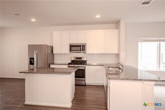 141 Everglades Dr in Niederwald, TX - Building Photo - Building Photo