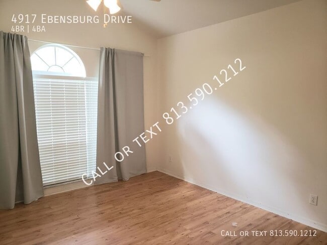 4917 Ebensburg Dr in Tampa, FL - Building Photo - Building Photo