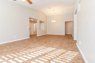 25644 W Magnolia St in Buckeye, AZ - Building Photo - Building Photo