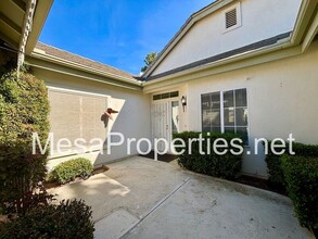 19569 Ironside Dr in Apple Valley, CA - Building Photo - Building Photo