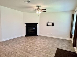 10305 Klondike Ln in Aubrey, TX - Building Photo - Building Photo