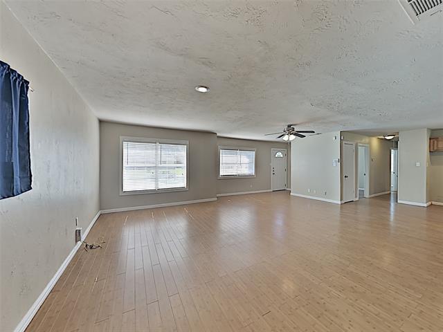 805 Aransas Dr in Euless, TX - Building Photo - Building Photo