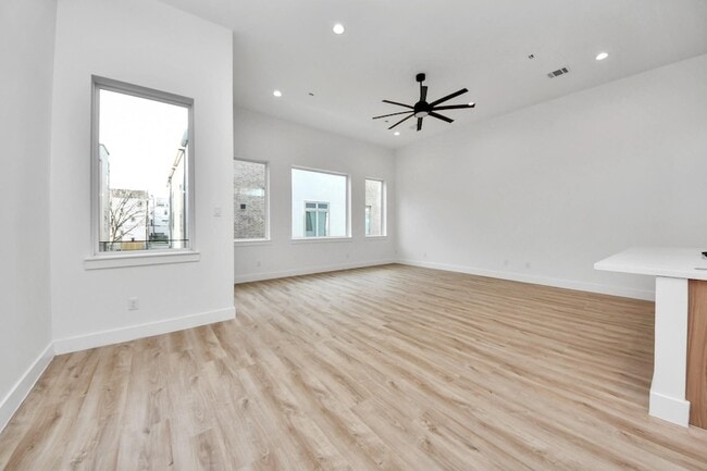 3409 Hutchins St in Houston, TX - Building Photo - Building Photo