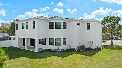 4009 W Euclid Ave in Tampa, FL - Building Photo - Building Photo