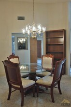 3500 Raven Oak Ct in Bakersfield, CA - Building Photo - Building Photo