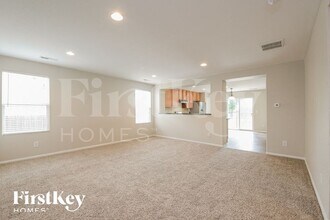 865 Willow Dr in Lochbuie, CO - Building Photo - Building Photo