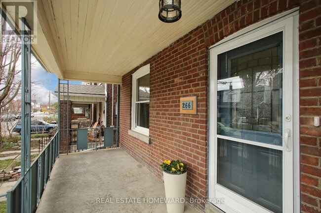 266 Salem Ave in Toronto, ON - Building Photo - Building Photo