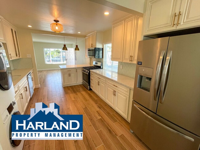 property at 3340 Jemez Dr