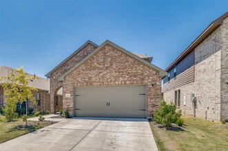 1069 Norias Dr in Heath, TX - Building Photo - Building Photo
