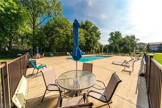 4849 Grace Rd in North Olmsted, OH - Building Photo - Building Photo