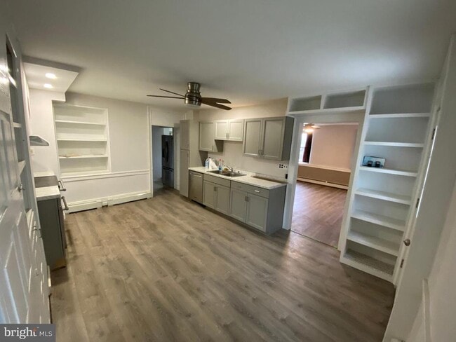 2063 Hill Rd in Perkiomenville, PA - Building Photo - Building Photo