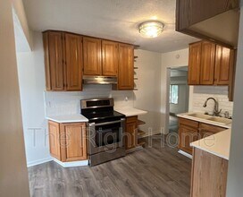 8334 Izard St in Omaha, NE - Building Photo - Building Photo