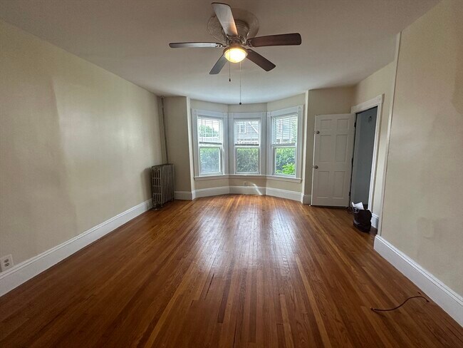 66 Summer St-Unit -1 in Natick, MA - Building Photo - Building Photo