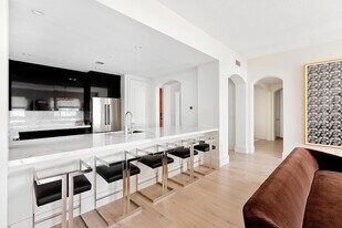 200 NE 2nd Ave, Unit 309 in Delray Beach, FL - Building Photo