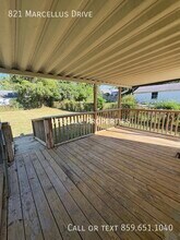 821 Marcellus Dr in Lexington, KY - Building Photo - Building Photo