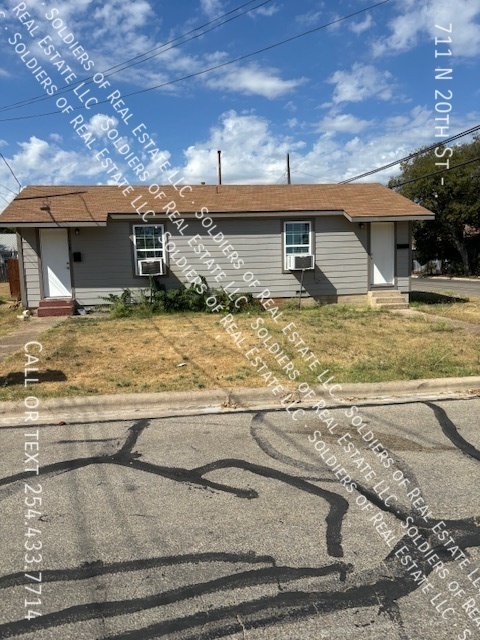 711 N 20th St in Killeen, TX - Building Photo