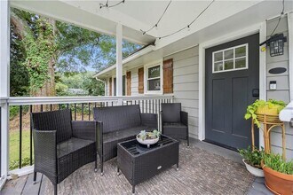 2806 Fraser St in Smyrna, GA - Building Photo - Building Photo
