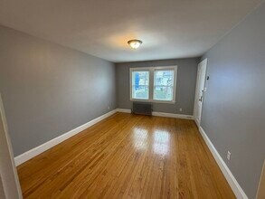 114 E Squantum St in Quincy, MA - Building Photo - Building Photo