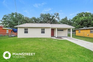 712 W Madison St in Plant City, FL - Building Photo