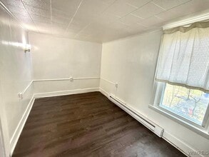 300 Springville Ave in Buffalo, NY - Building Photo - Building Photo