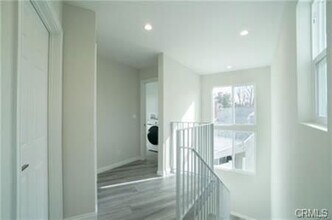 17021 Burton St in Los Angeles, CA - Building Photo - Building Photo