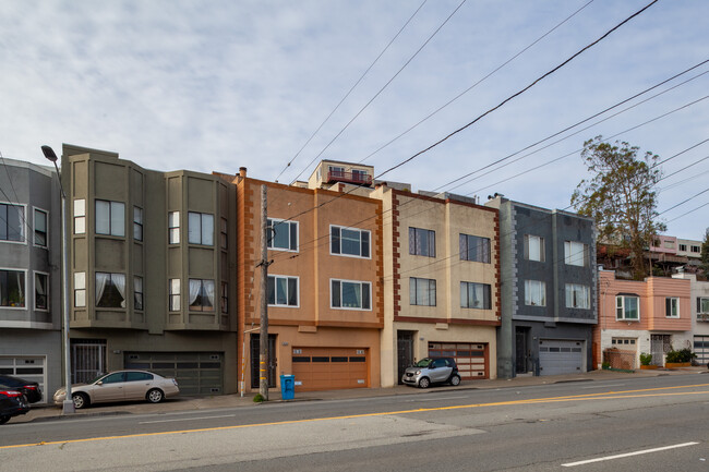 1720 Geneva Ave in San Francisco, CA - Building Photo - Building Photo